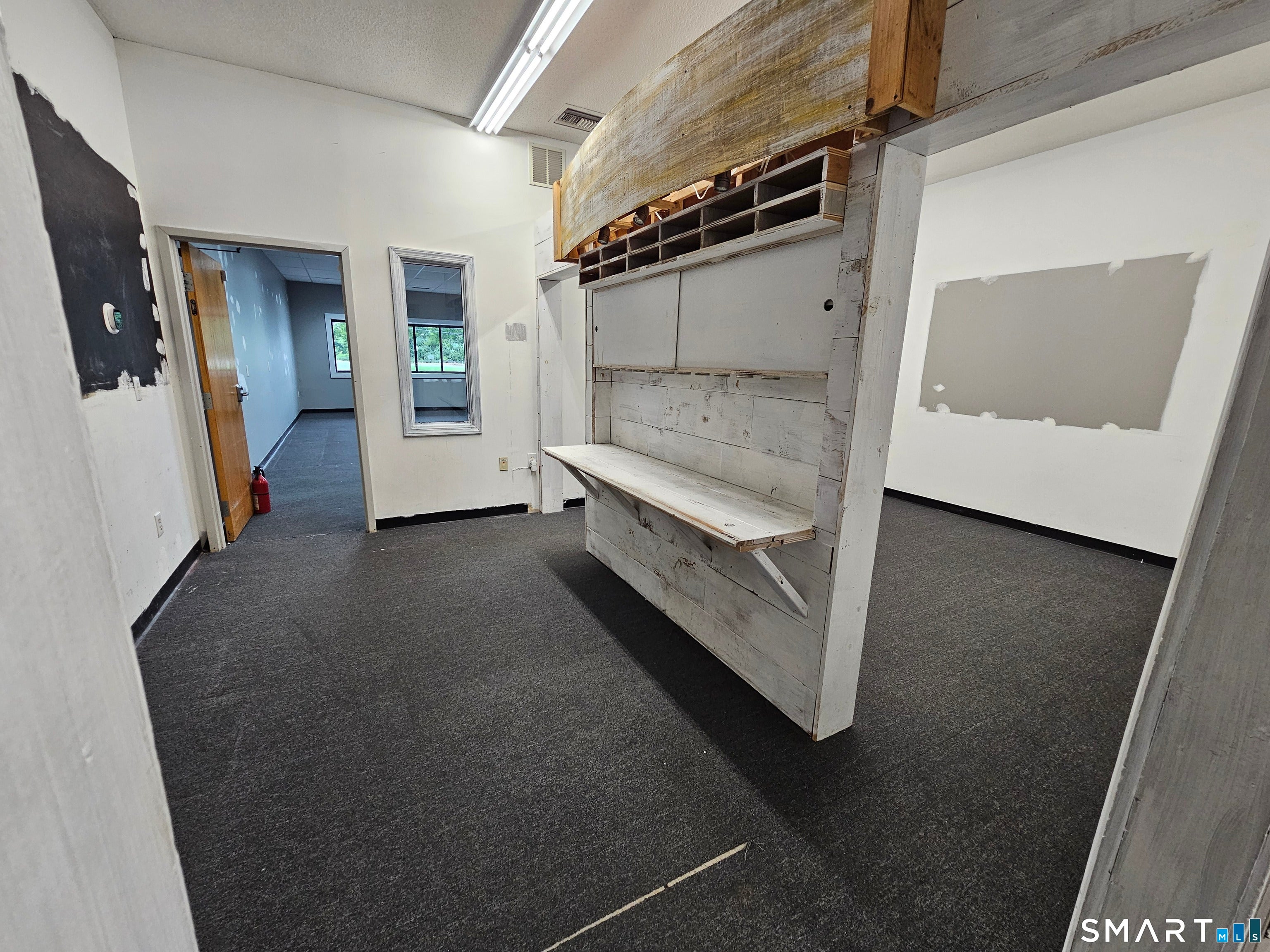 122 Prospect Hill Road 6