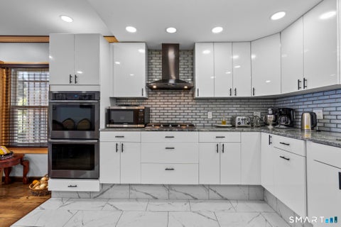 Tiny photo for 476 Norton Parkway, New Haven, CT 06511 (MLS # 24202317)