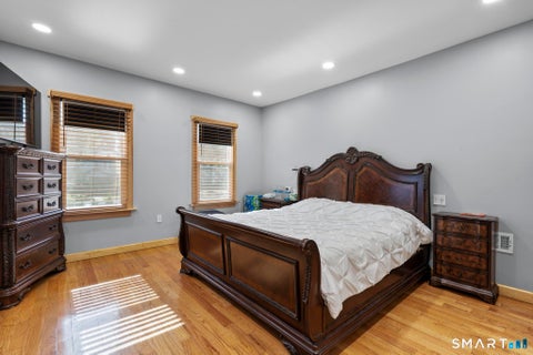 Tiny photo for 476 Norton Parkway, New Haven, CT 06511 (MLS # 24202317)