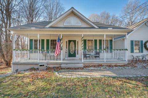 A home in Cromwell