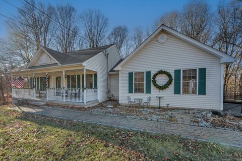 A home in Cromwell