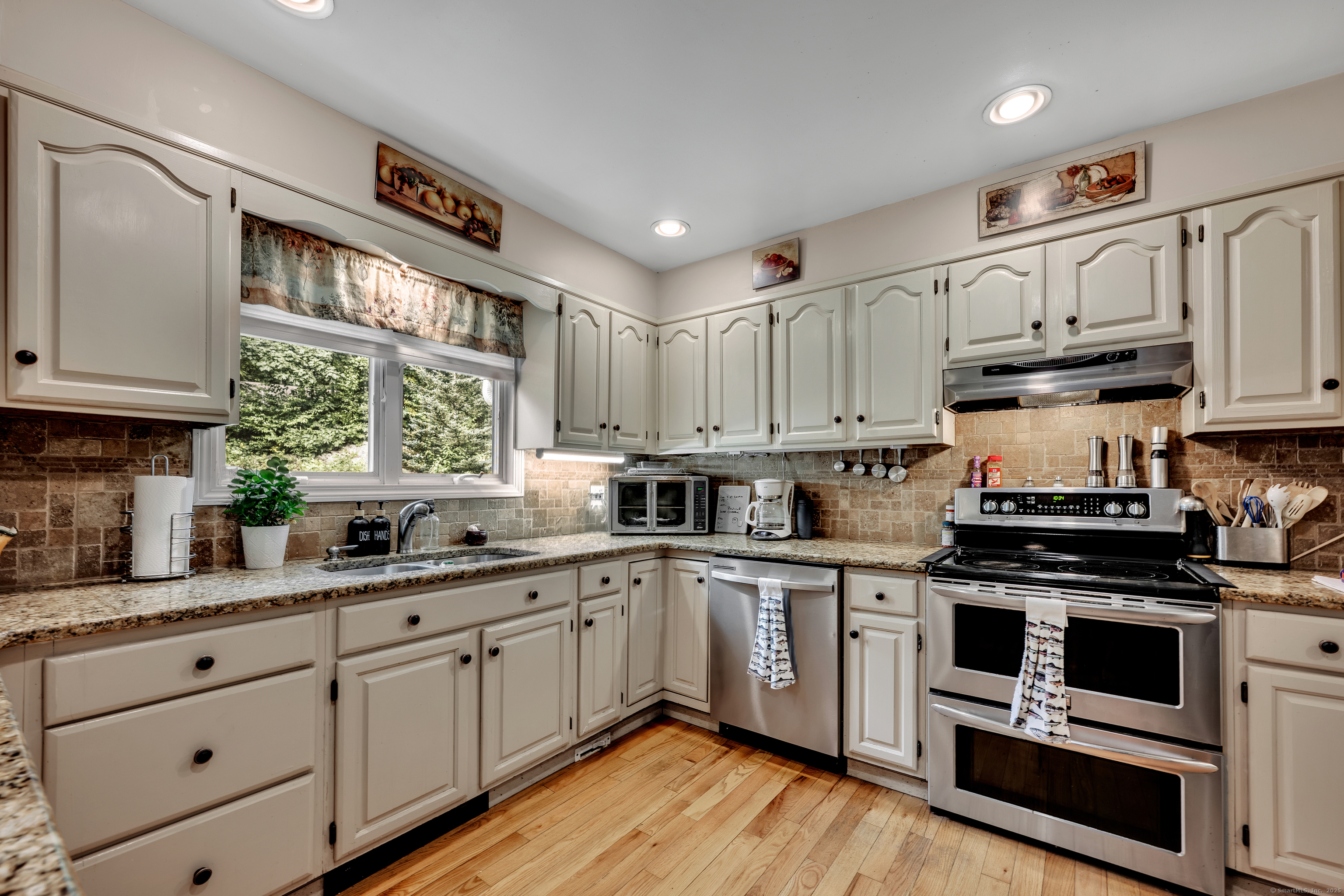 159 Woods Way Drive