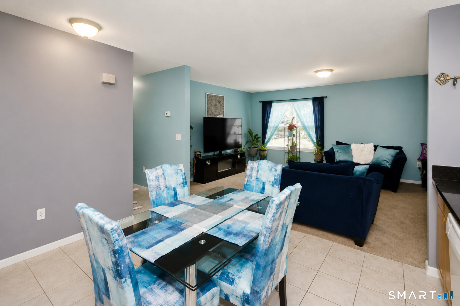 33 Joanne Drive 33