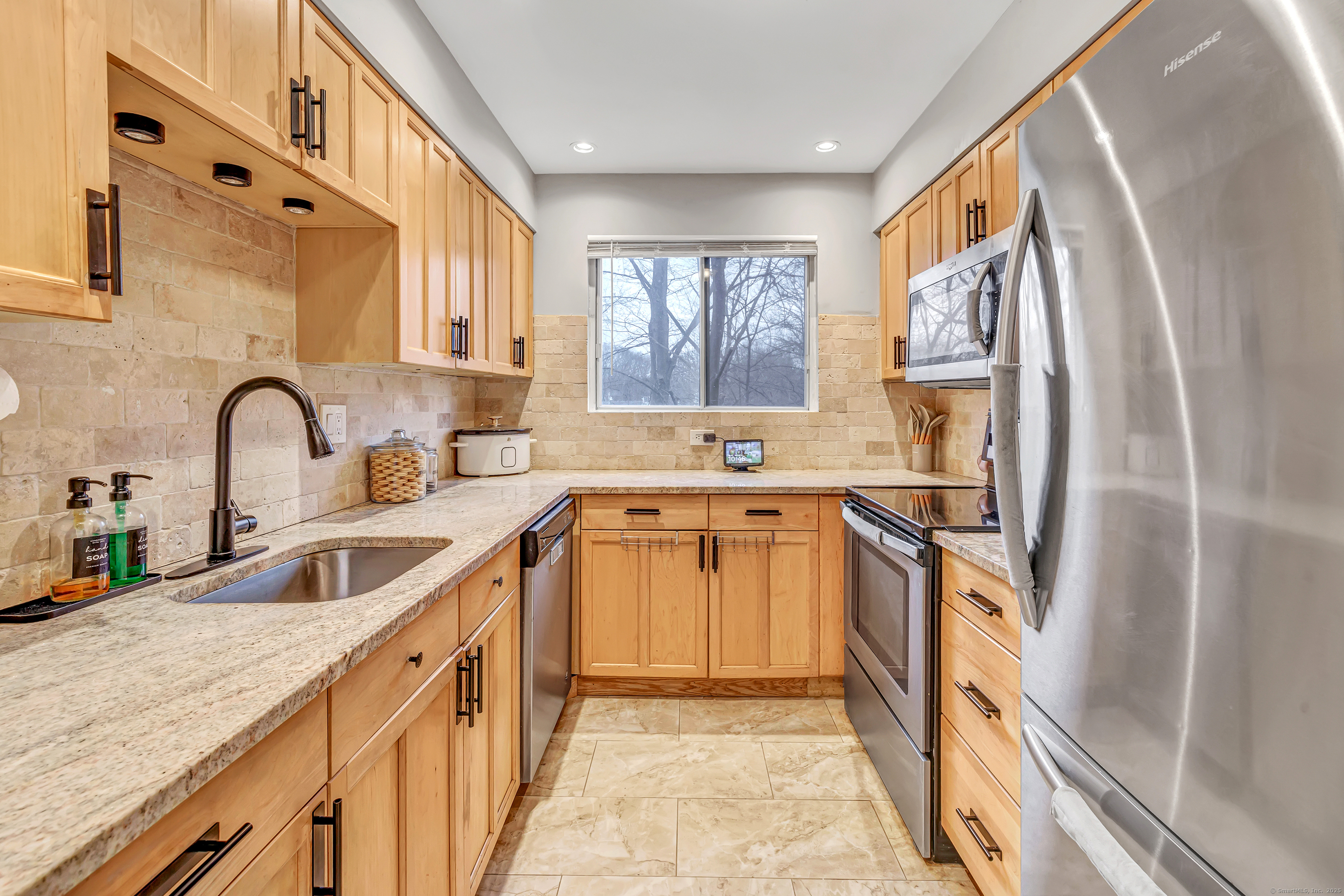 183 Kennedy Drive #183, Bridgeport, Connecticut image 10