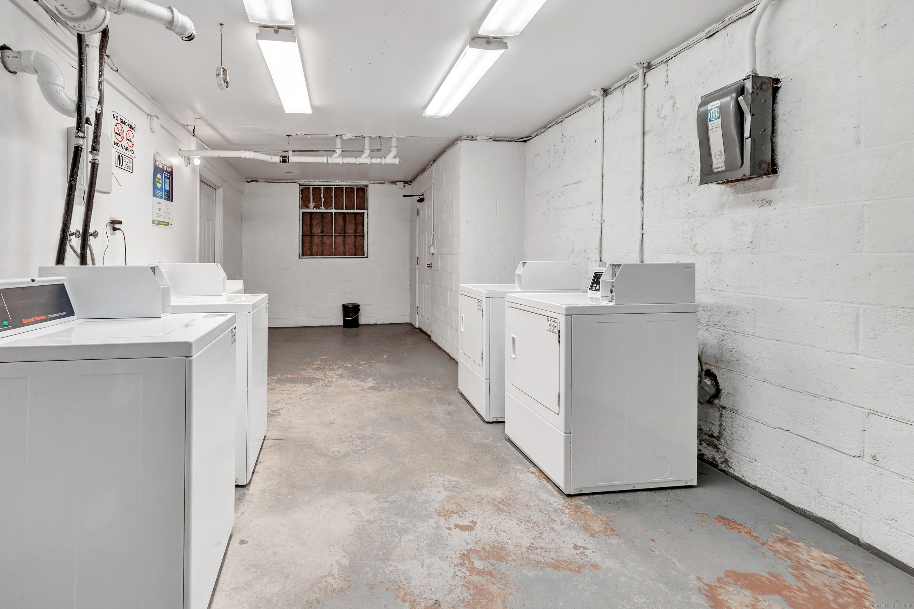 183 Kennedy Drive #183, Bridgeport, Connecticut image 32