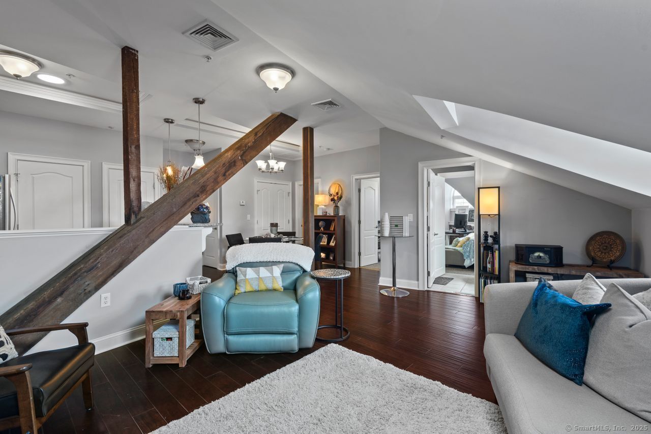461 Bank Street #410, New London, Connecticut image 6