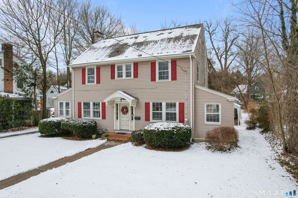 Photo of 351 Lincoln Street, New Britain, CT 06052 (MLS # 24136672)