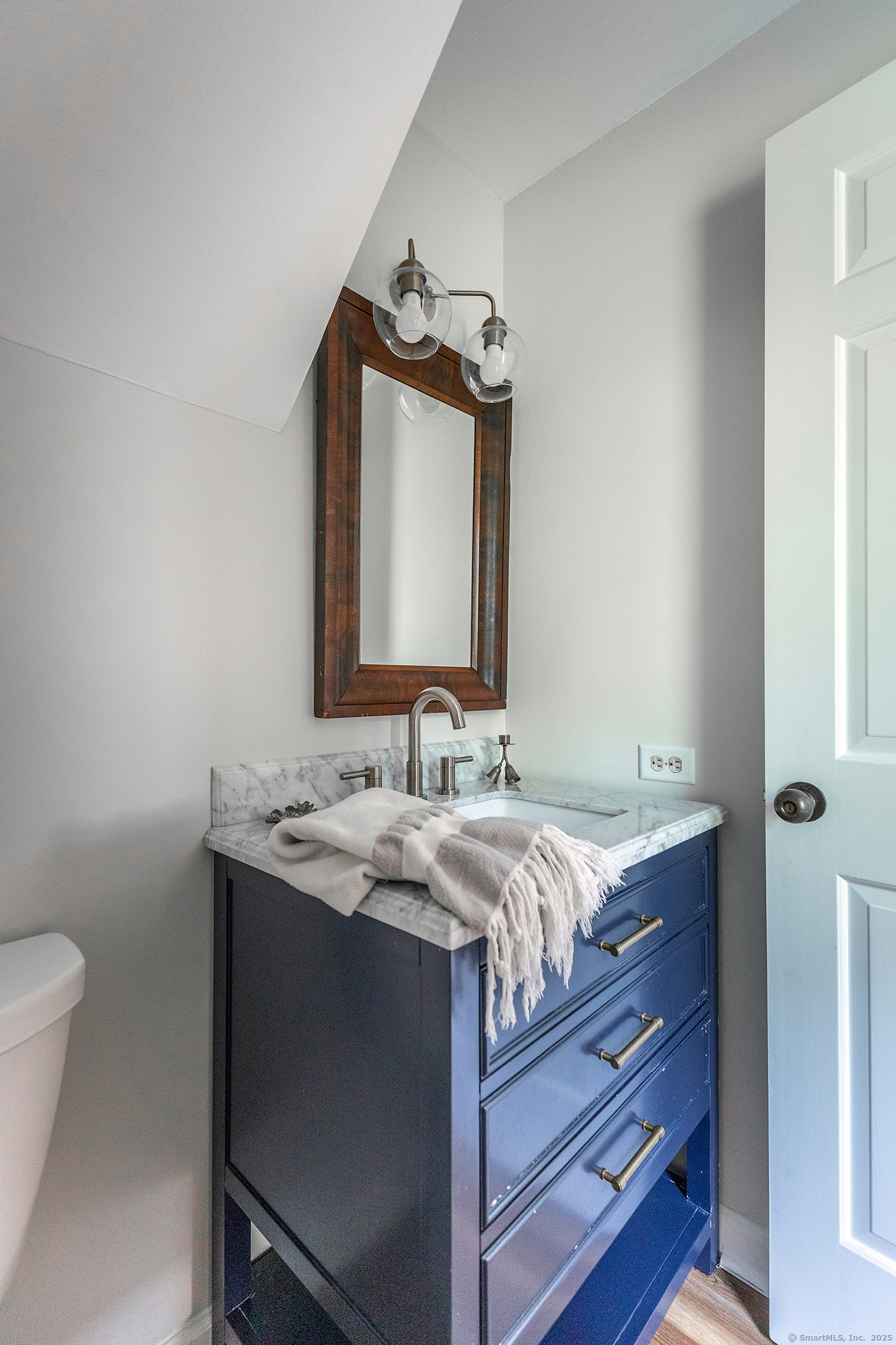 87 Canaan Road #APT 2F, Salisbury, Connecticut image 10