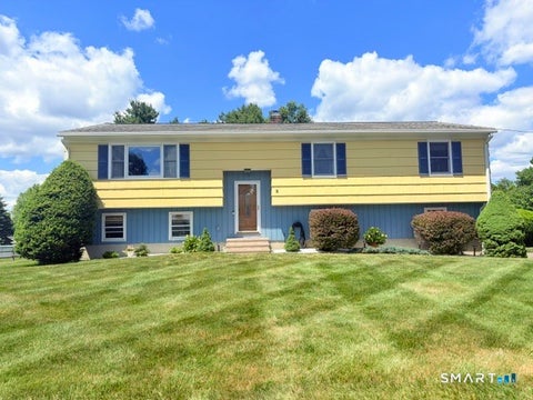 Photo of 2 Ellen Drive, Beacon Falls, CT 06403 (MLS # 24186813)