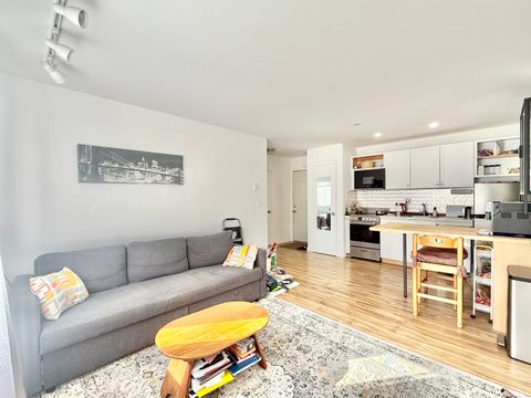 Photo of 5 W Washington Avenue #APT 5, Stamford, CT 06902 (MLS # 24135131)