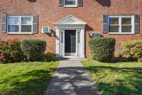 Photo of 108 Strawberry Hill Avenue #1, Stamford, CT 06902 (MLS # 24135538)