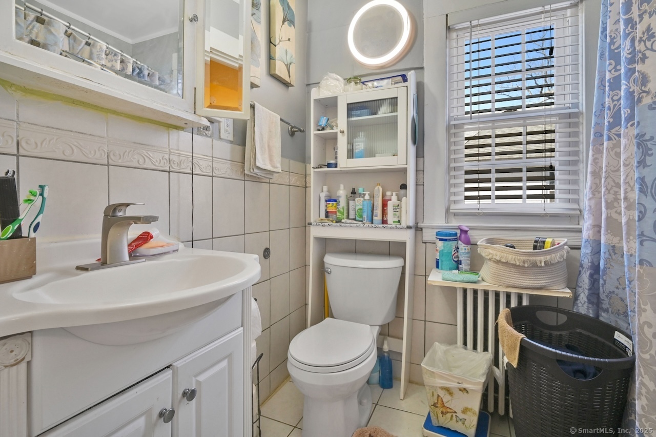 809 Burnside Avenue, East Hartford, Connecticut image 24
