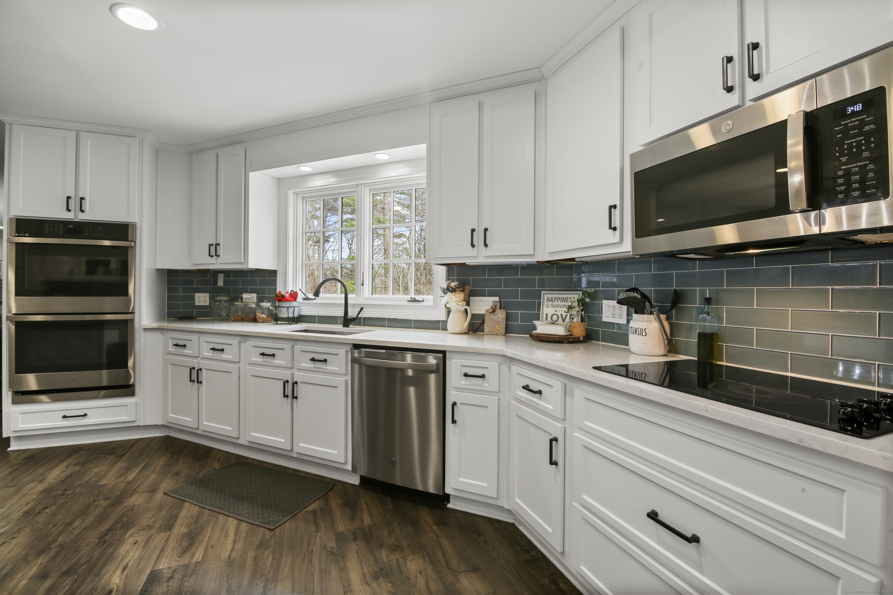 431 Hope Valley Road, Hebron, Connecticut image 11