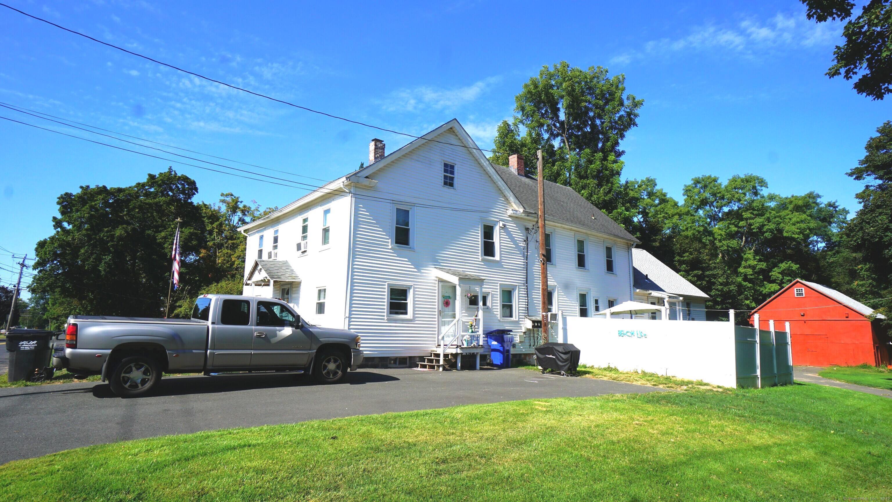599 Rye Street