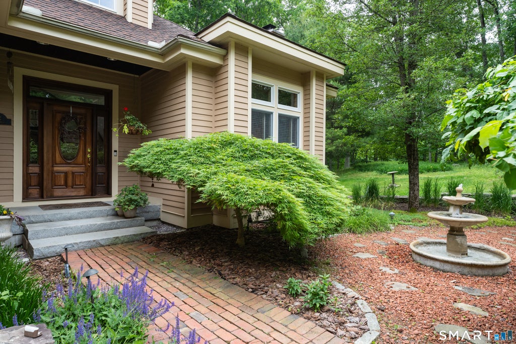 Photo of 32 Staba Drive, Haddam, CT 06441 (MLS # 24183927)