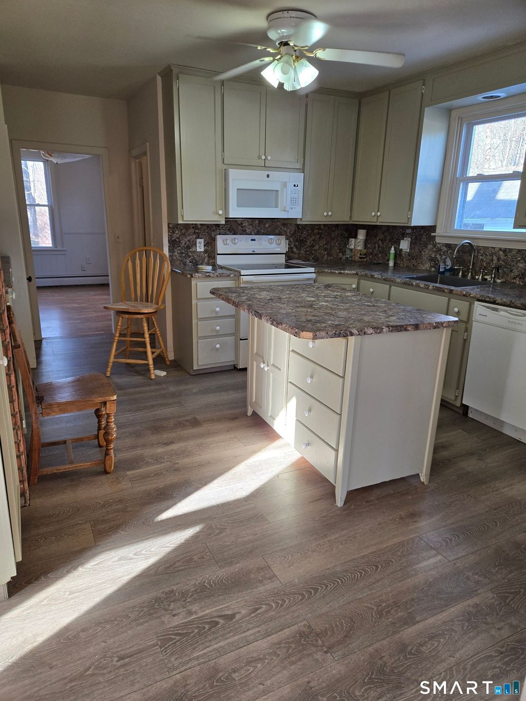 Photo of 40 Maple Avenue Extension, Montville, CT 06382 (MLS # 24145758)