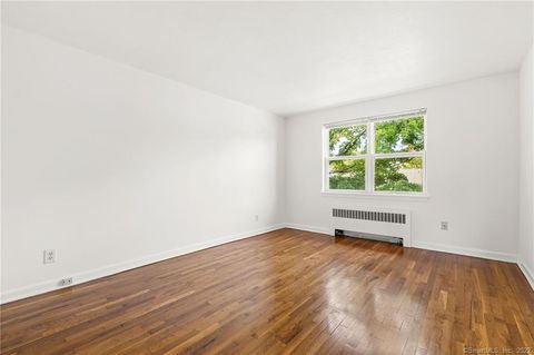 Tiny photo for 30 Arnold Way #30-2, West Hartford, CT 06119 (MLS # 24135908)