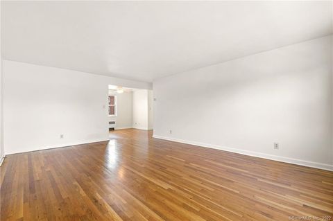 Tiny photo for 30 Arnold Way #30-2, West Hartford, CT 06119 (MLS # 24135908)