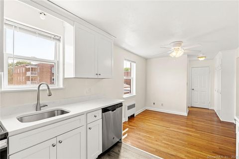 Tiny photo for 30 Arnold Way #30-2, West Hartford, CT 06119 (MLS # 24135908)