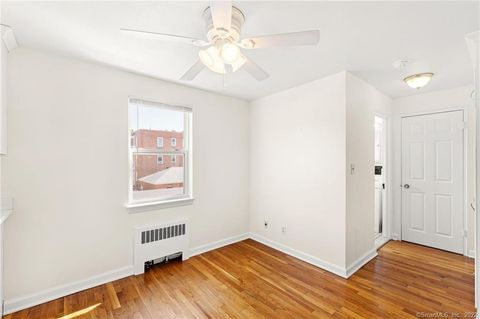 Tiny photo for 30 Arnold Way #30-2, West Hartford, CT 06119 (MLS # 24135908)