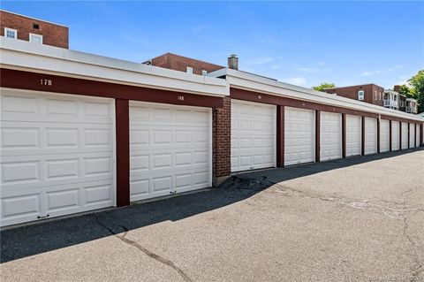 Tiny photo for 30 Arnold Way #30-2, West Hartford, CT 06119 (MLS # 24135908)