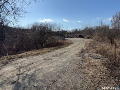 Photo of 25 Montville Road, Norwich, CT 06360 (MLS # 24165196)