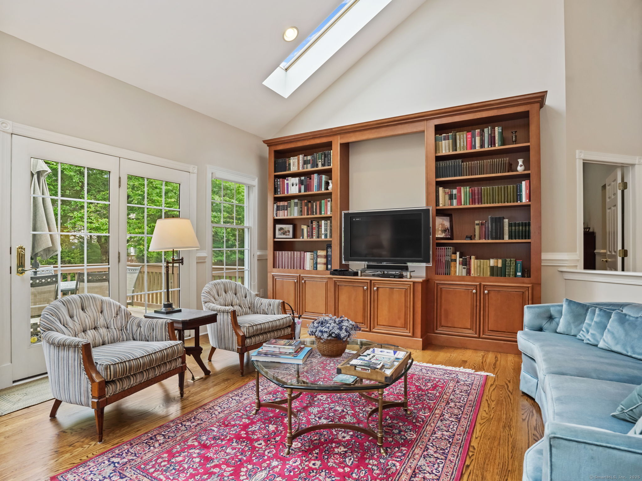 7 Regency Circle 7
