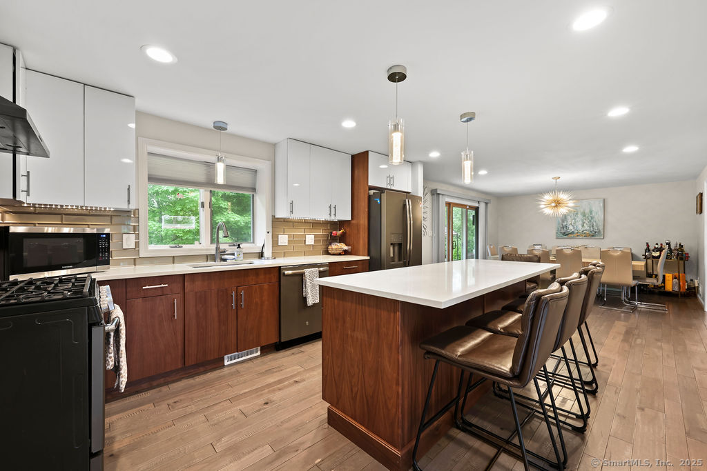14 Stakey Farm Road, Southington, Connecticut image 10