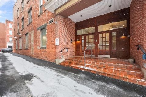 Tiny photo for 83 Washington Street #2F, Norwalk, CT 06854 (MLS # 24147229)