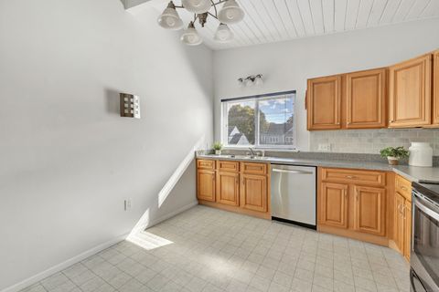 Tiny photo for 92 Montauk Street #92, Fairfield, CT 06825 (MLS # 24133439)