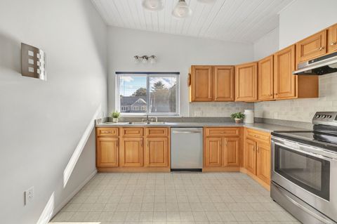 Tiny photo for 92 Montauk Street #92, Fairfield, CT 06825 (MLS # 24133439)