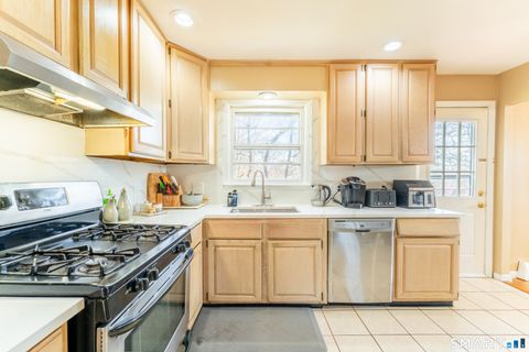 Tiny photo for 6 Maple Circle, Monroe, CT 06468 (MLS # 24145996)