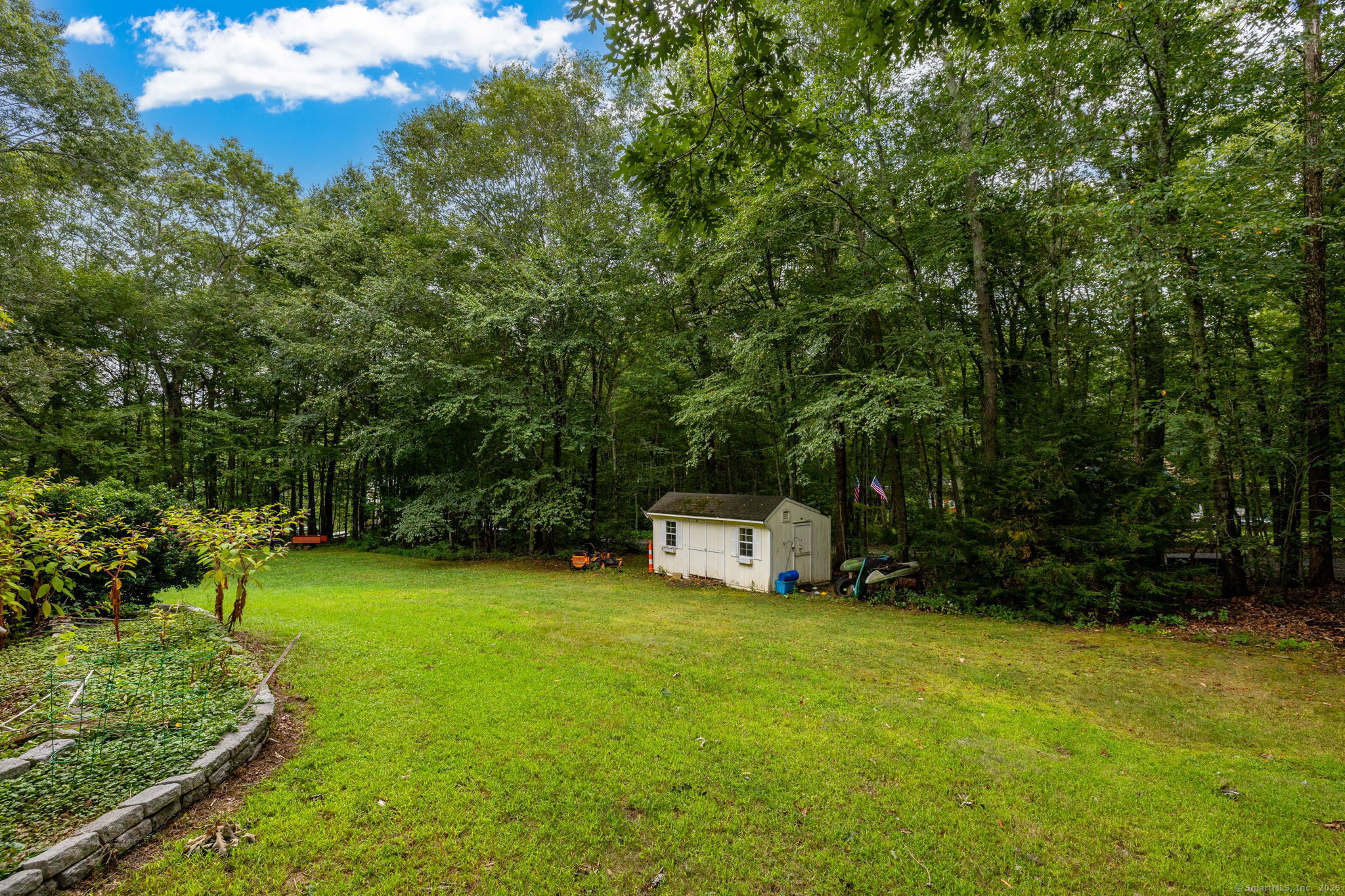 Colchester, Connecticut 06415, United States, 4 Bedrooms Bedrooms, ,3 BathroomsBathrooms,Residential,Active,196260
