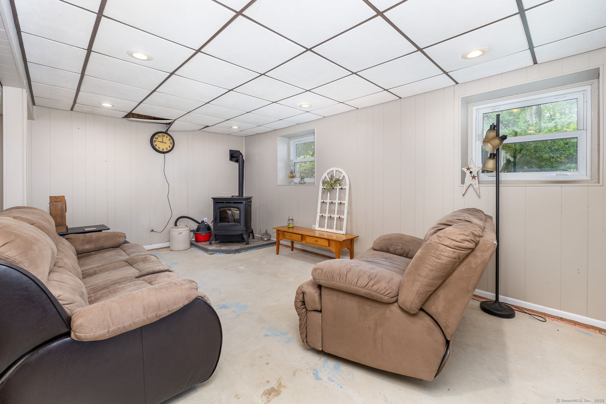 Colchester, Connecticut 06415, United States, 4 Bedrooms Bedrooms, ,3 BathroomsBathrooms,Residential,Active,196260