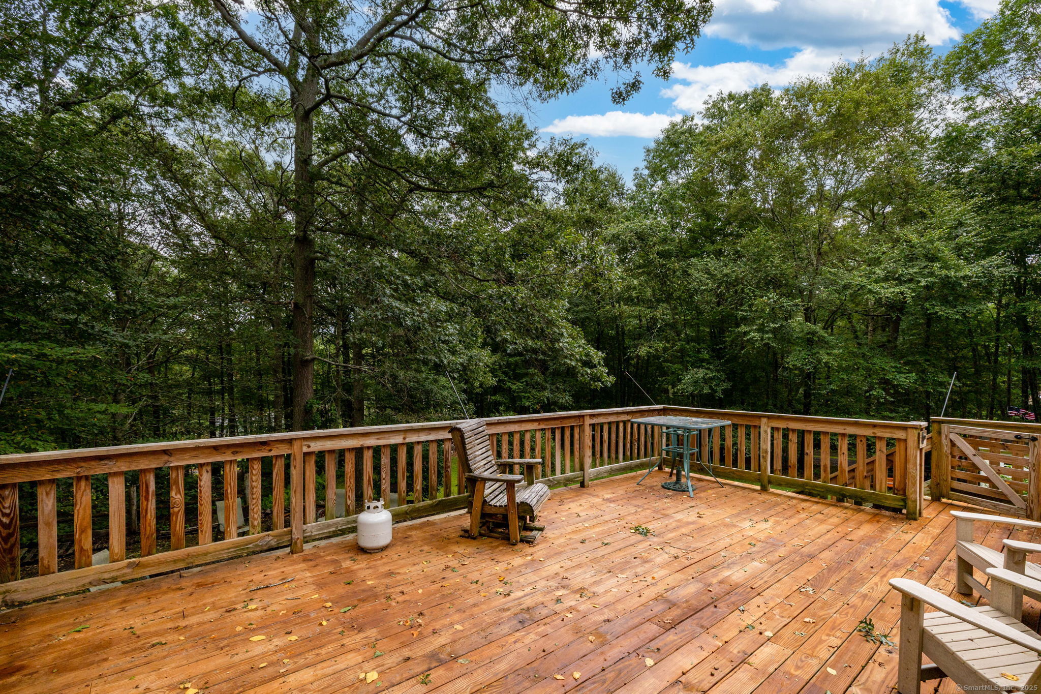 Colchester, Connecticut 06415, United States, 4 Bedrooms Bedrooms, ,3 BathroomsBathrooms,Residential,Active,196260