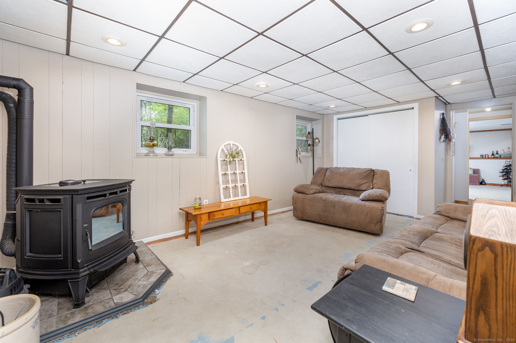 Colchester, Connecticut 06415, United States, 4 Bedrooms Bedrooms, ,3 BathroomsBathrooms,Residential,Active,196260