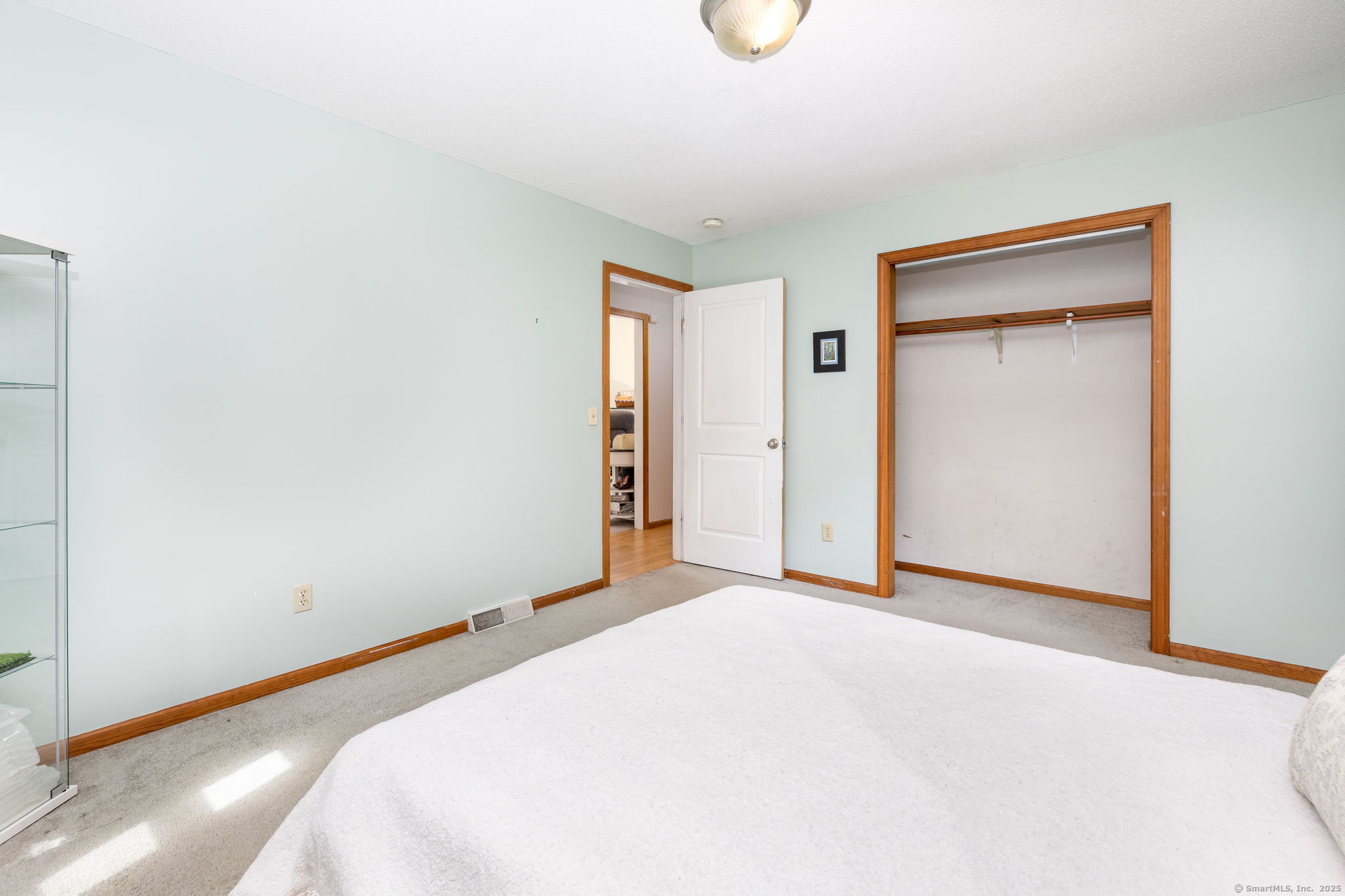 Colchester, Connecticut 06415, United States, 4 Bedrooms Bedrooms, ,3 BathroomsBathrooms,Residential,Active,196260