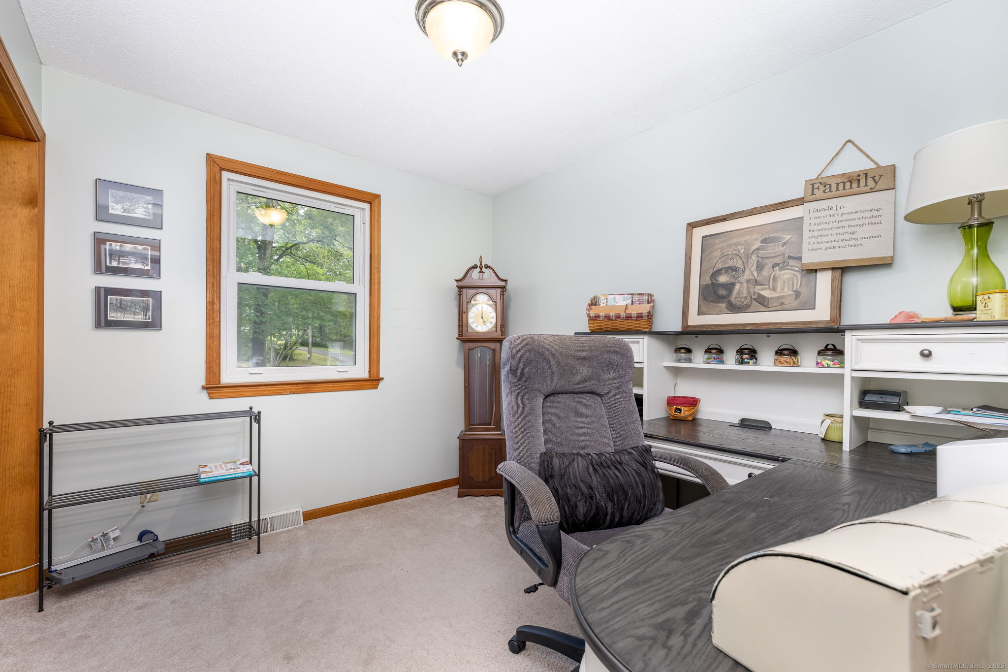 Colchester, Connecticut 06415, United States, 4 Bedrooms Bedrooms, ,3 BathroomsBathrooms,Residential,Active,196260