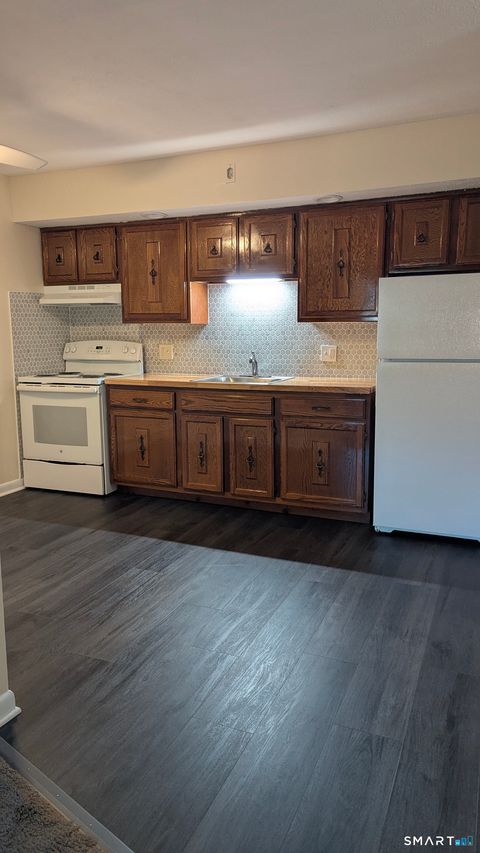 Photo of 65 California Street Street, West Haven, CT 06516 (MLS # 24151559)