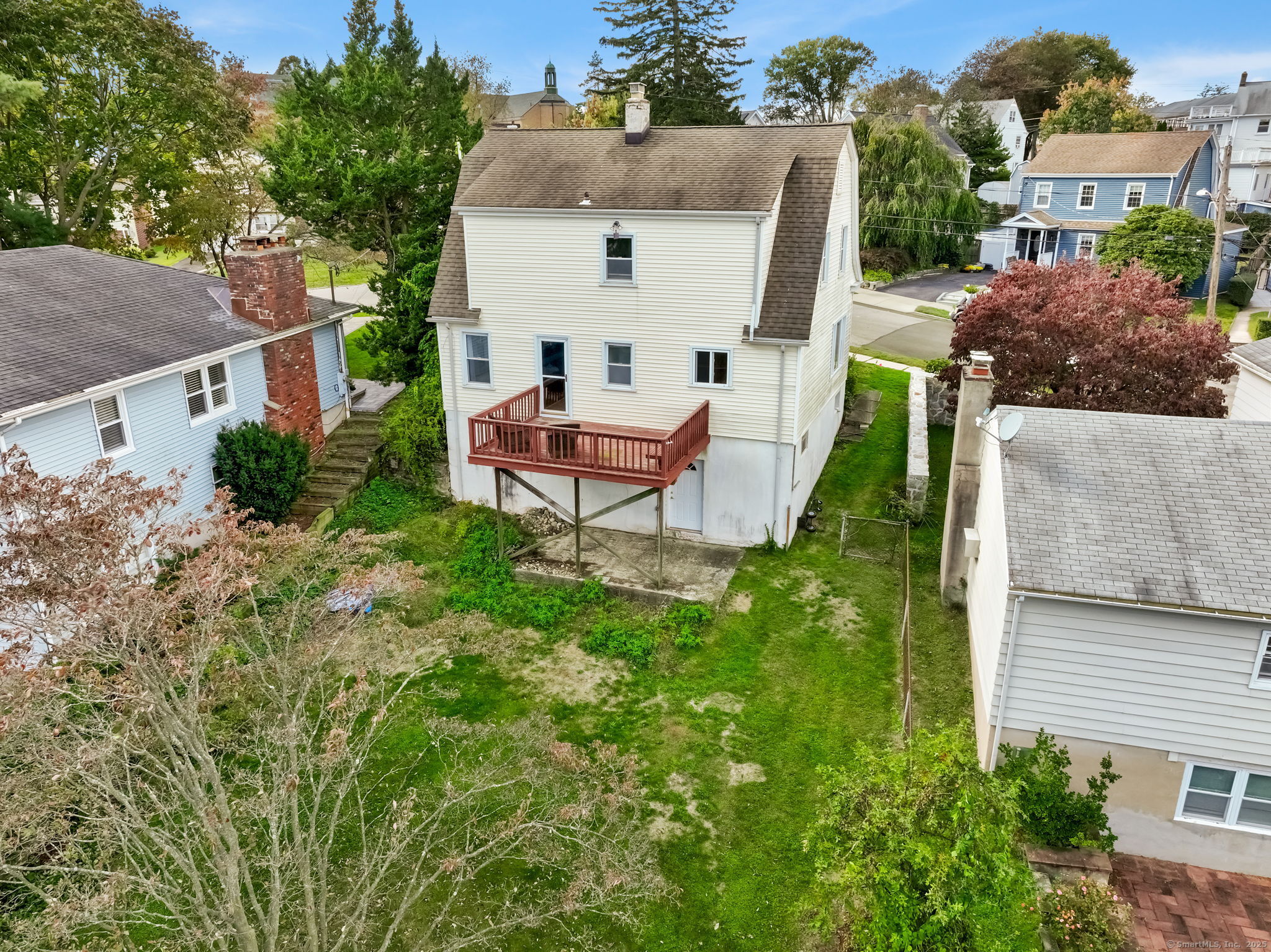 Stamford, Connecticut 06902, United States, 3 Bedrooms Bedrooms, ,2 BathroomsBathrooms,Residential,Active,229957