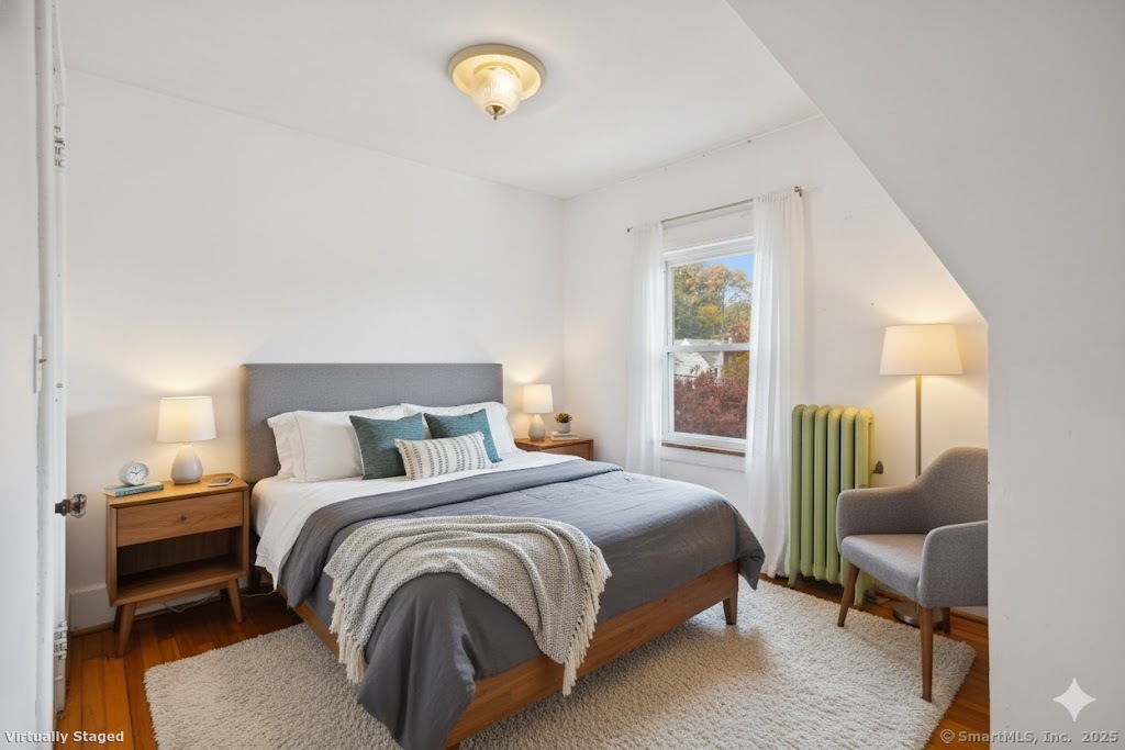 Stamford, Connecticut 06902, United States, 3 Bedrooms Bedrooms, ,2 BathroomsBathrooms,Residential,Active,229957