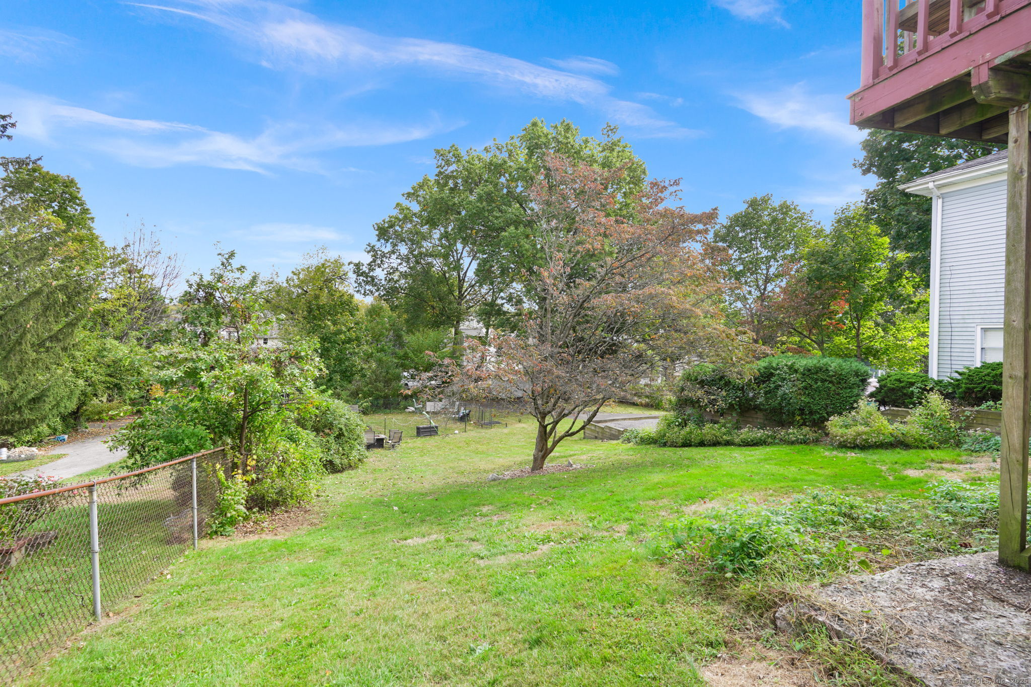 Stamford, Connecticut 06902, United States, 3 Bedrooms Bedrooms, ,2 BathroomsBathrooms,Residential,Active,229957