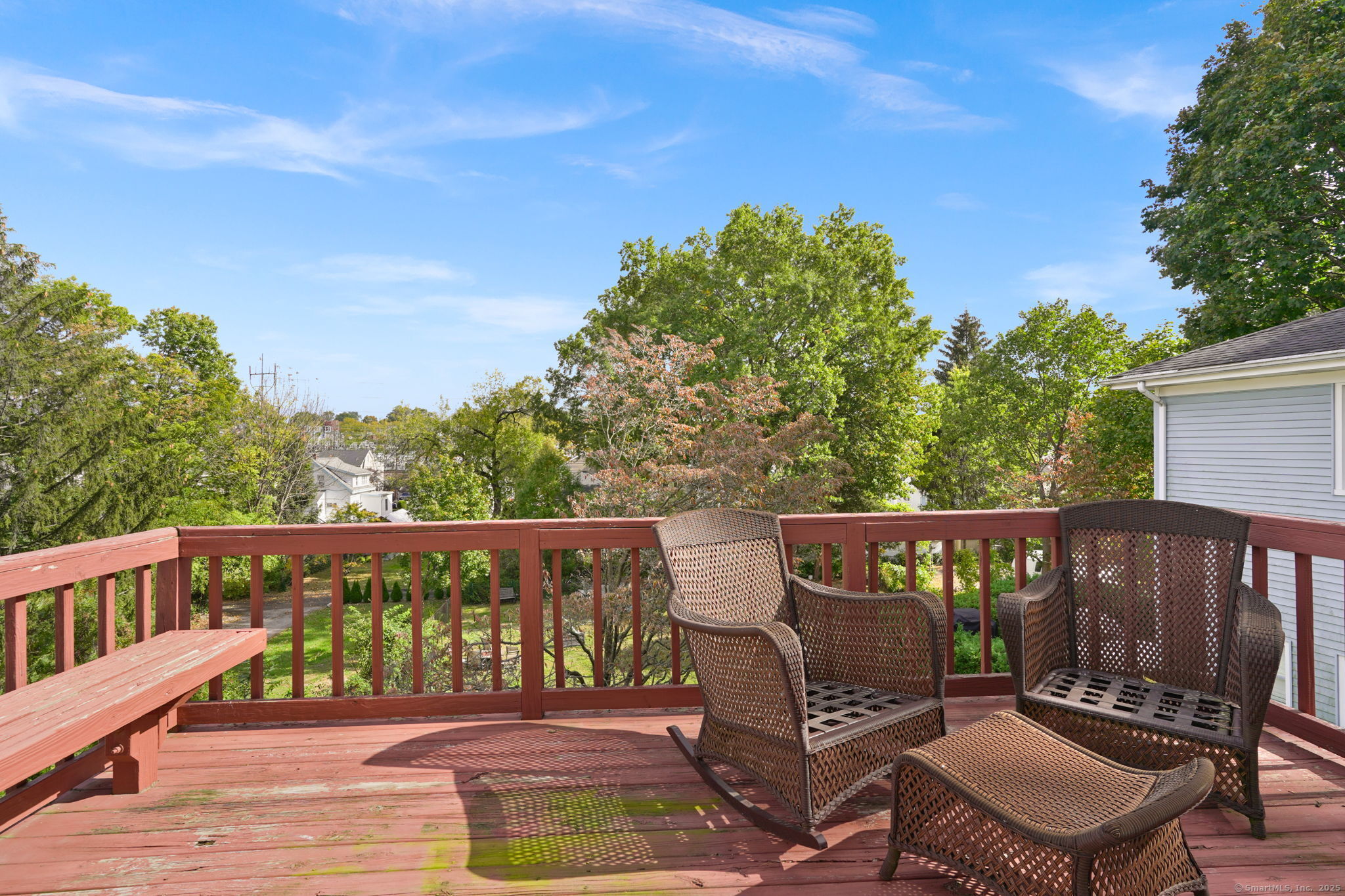 Stamford, Connecticut 06902, United States, 3 Bedrooms Bedrooms, ,2 BathroomsBathrooms,Residential,Active,229957