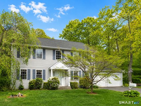 Photo of 81 Old Colony Road #81, Monroe, CT 06468 (MLS # 24174264)