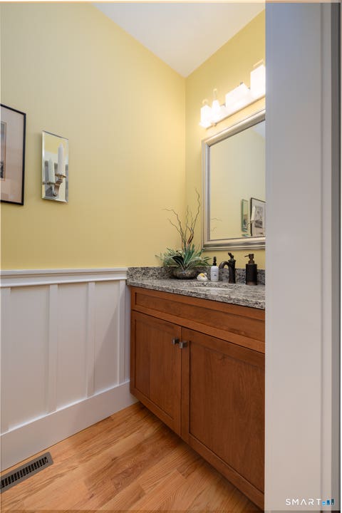 Tiny photo for 21 Yorkshire Court #21, Farmington, CT 06032 (MLS # 24188873)