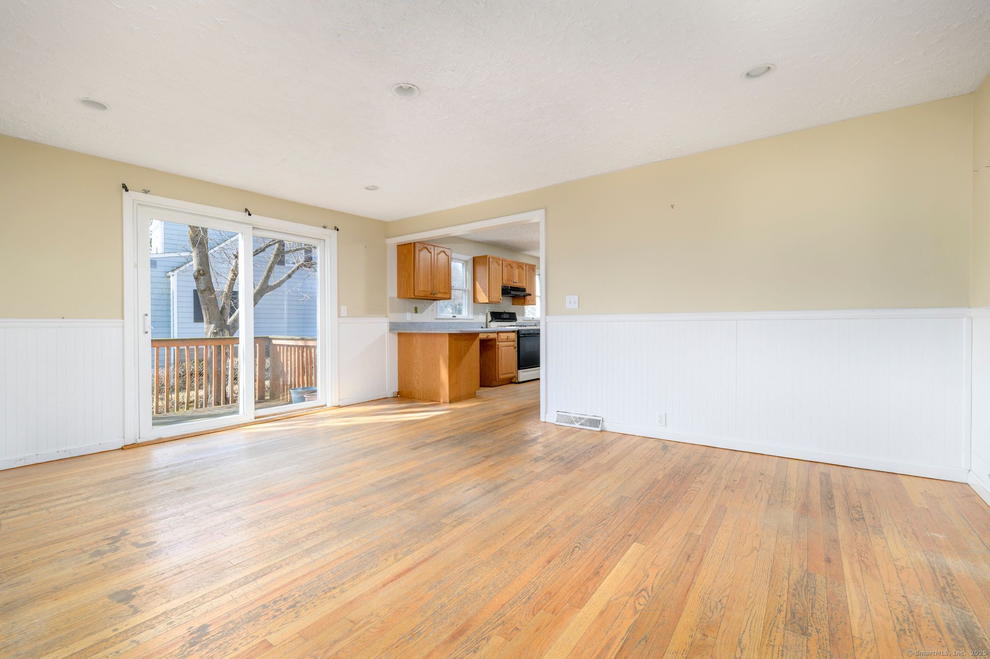 16 Bouton Street, Stamford, Connecticut image 3
