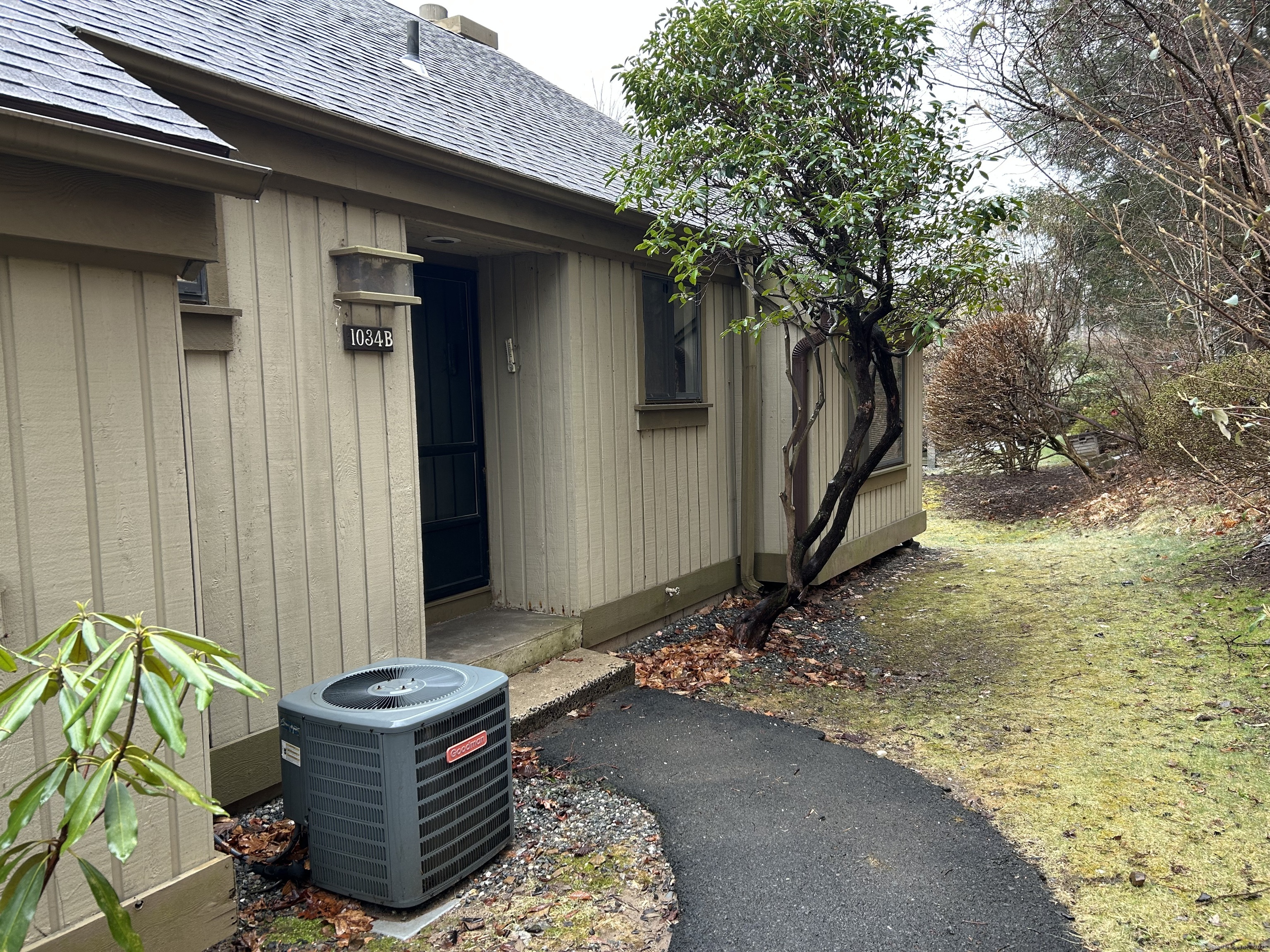 1034 Heritage Village #B, Southbury, Connecticut image 1