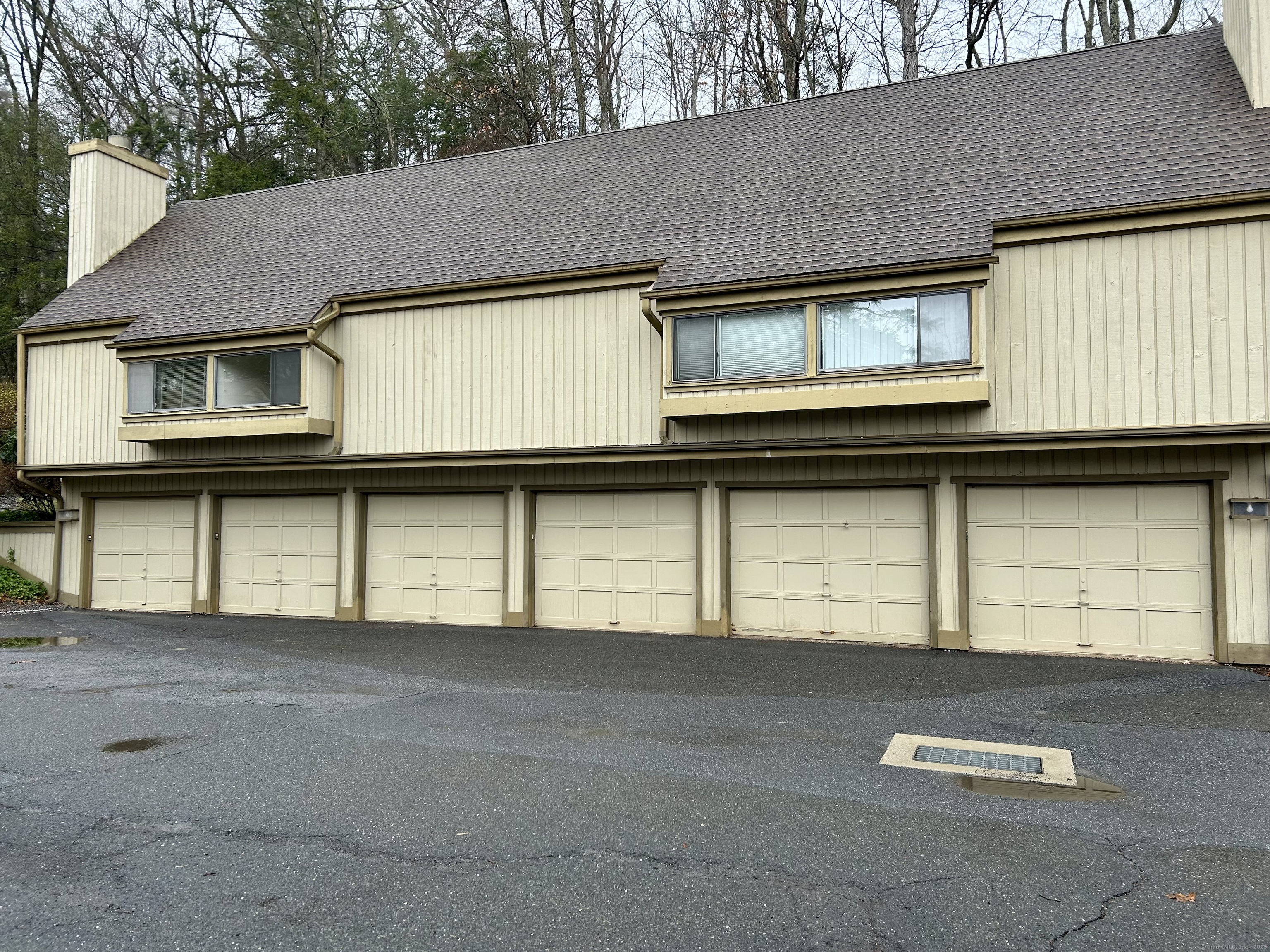 1034 Heritage Village #B, Southbury, Connecticut image 3