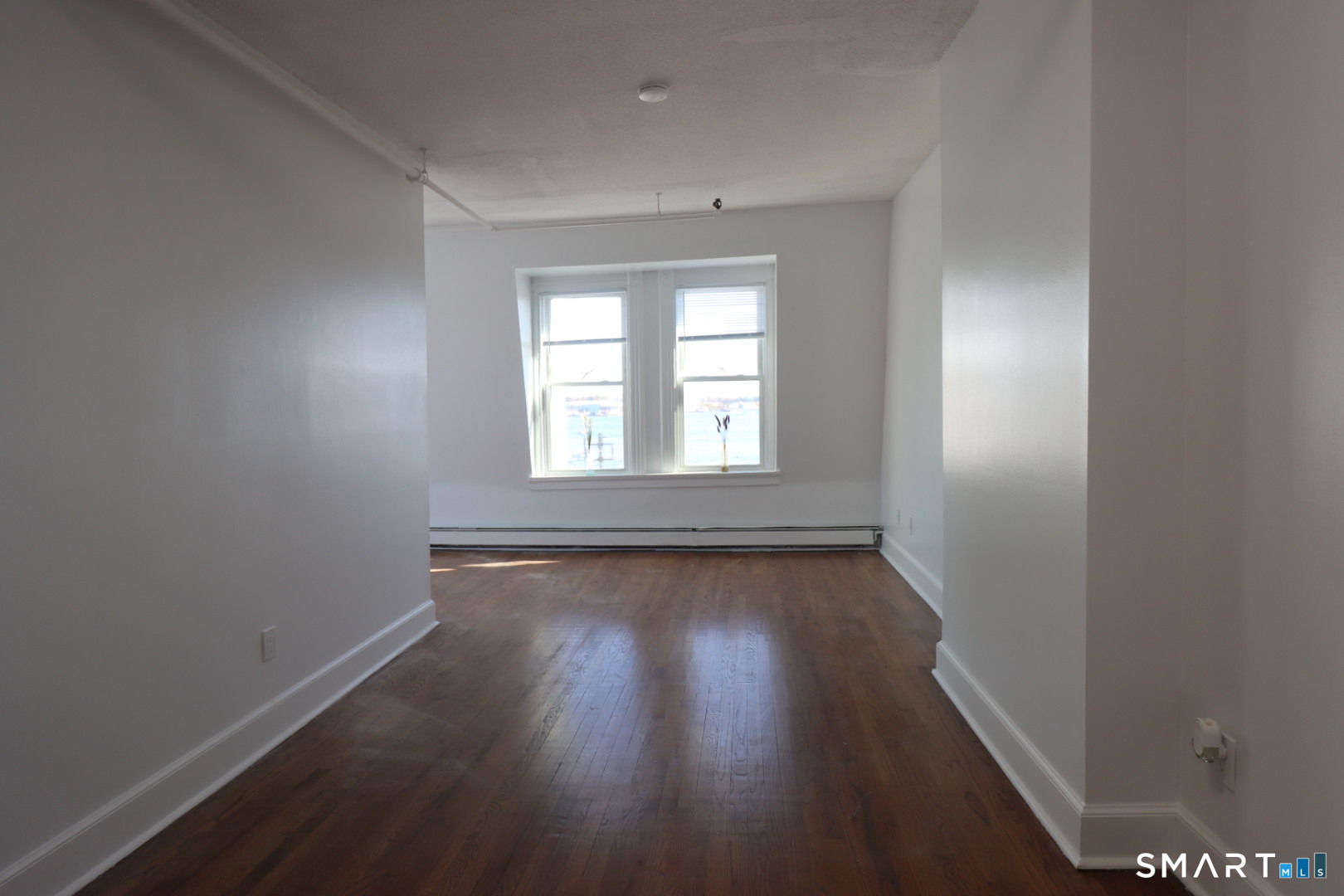187 Bank Street 195-202