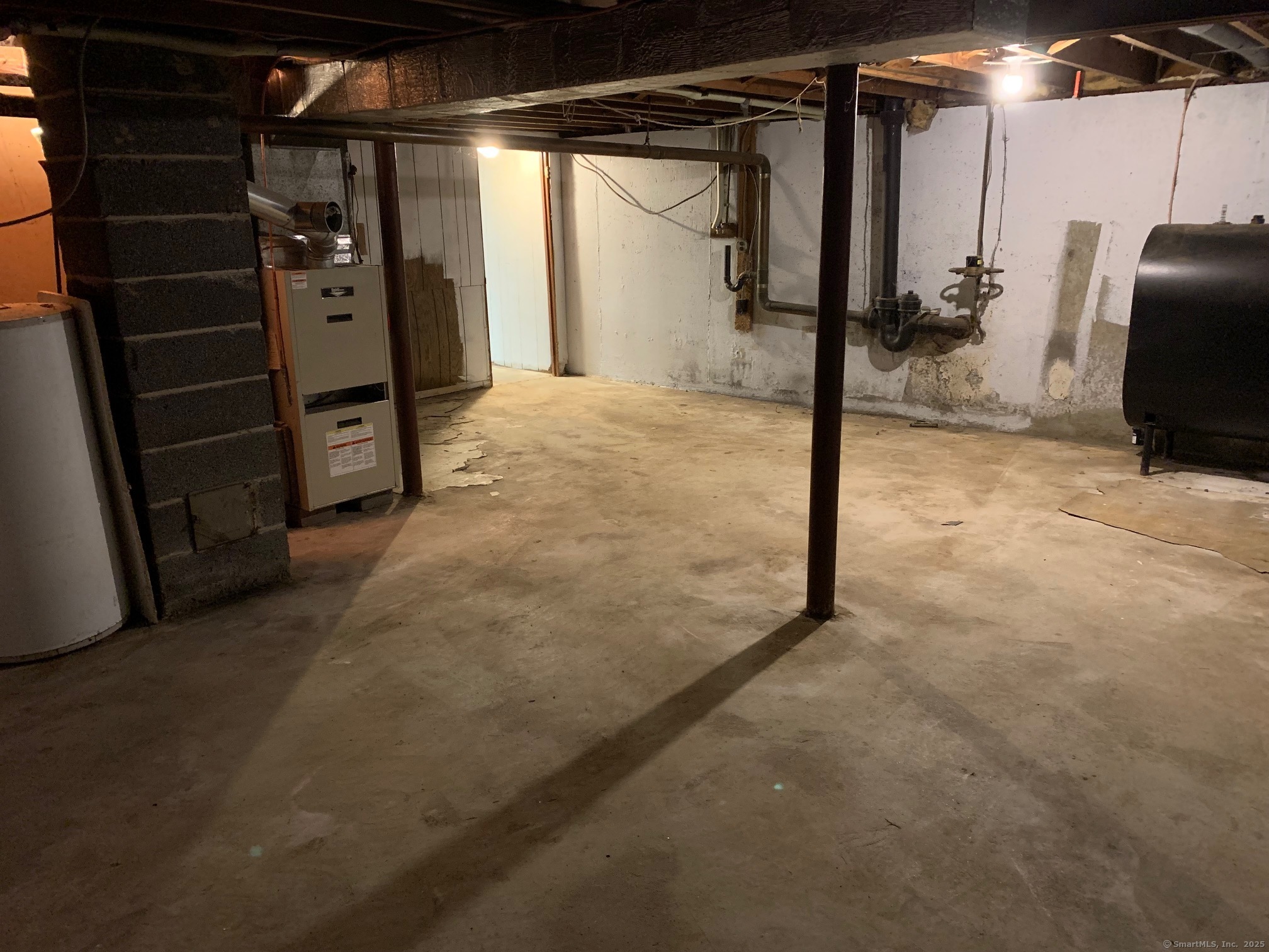 175 Devonwood Drive, Waterbury, Connecticut image 32